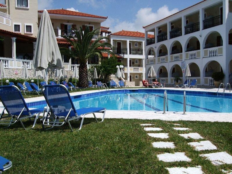 Hotel Pallas Laganas Exteriör bild